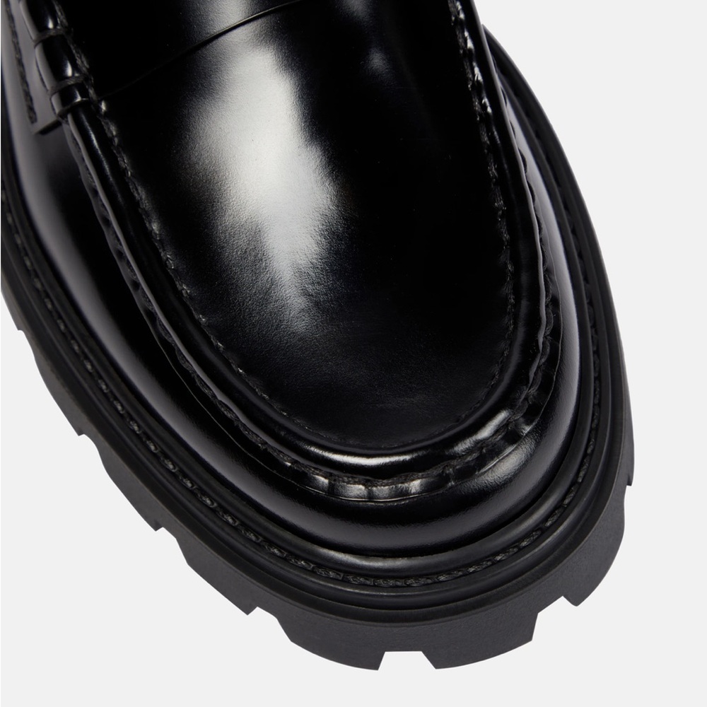 NIB Tod’s Gomna Pesante glossed leather loafers moccasins - Picture 4 of 15
